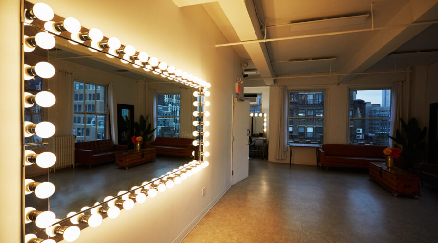 How to Set Up Lighting in a Photography Studio: A Step-by-Step Guide for Professional Results